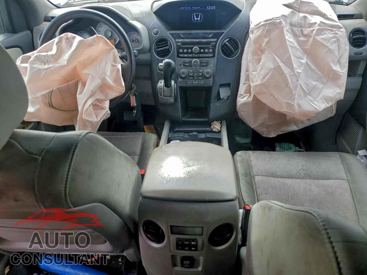 HONDA PILOT 2013 - 5FNYF4H42DB055749