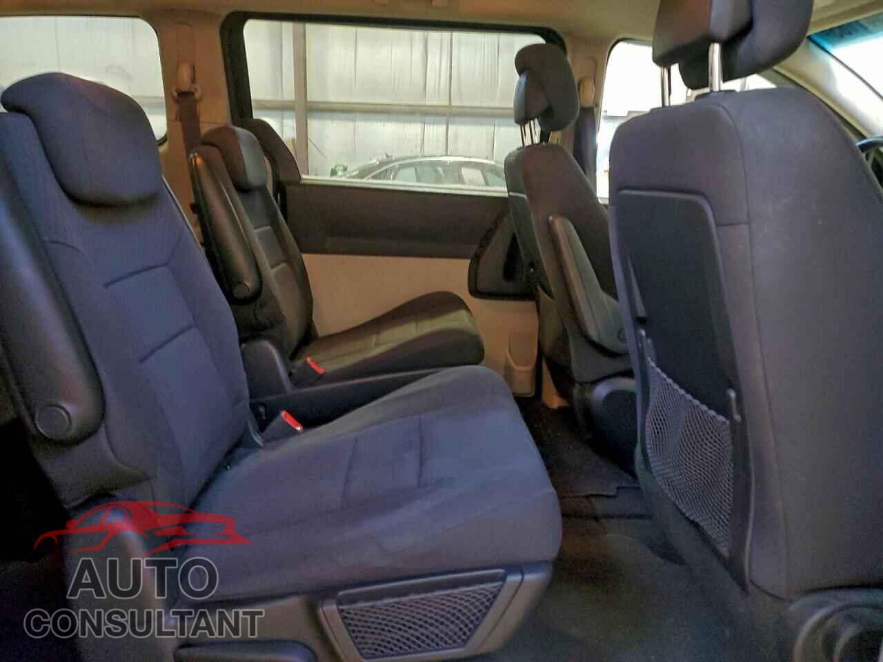 DODGE CARAVAN 2010 - 2D4RN4DE4AR356001