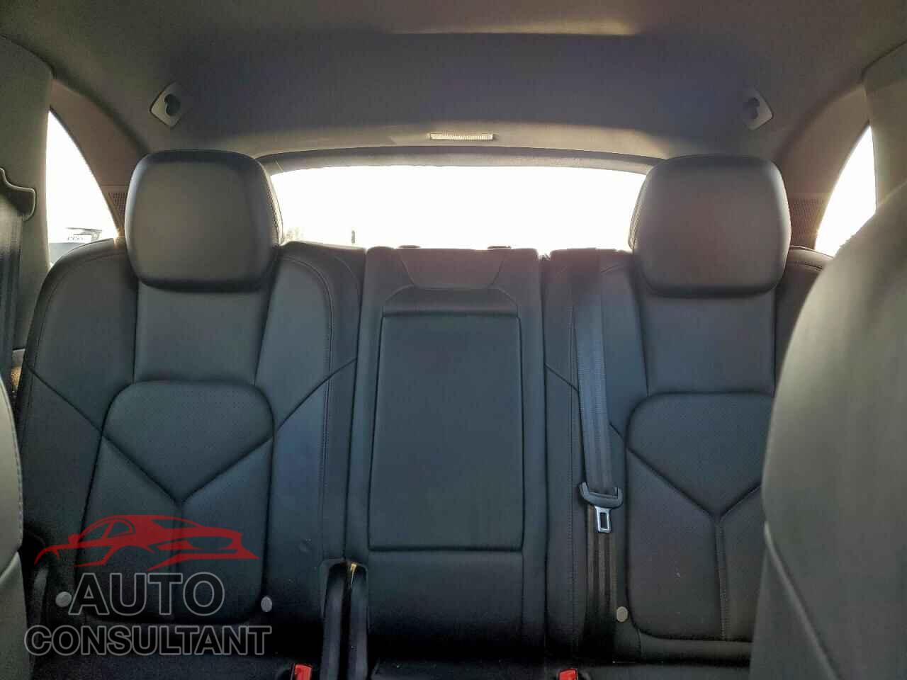 PORSCHE CAYENNE 2013 - WP1AA2A20DLA19356