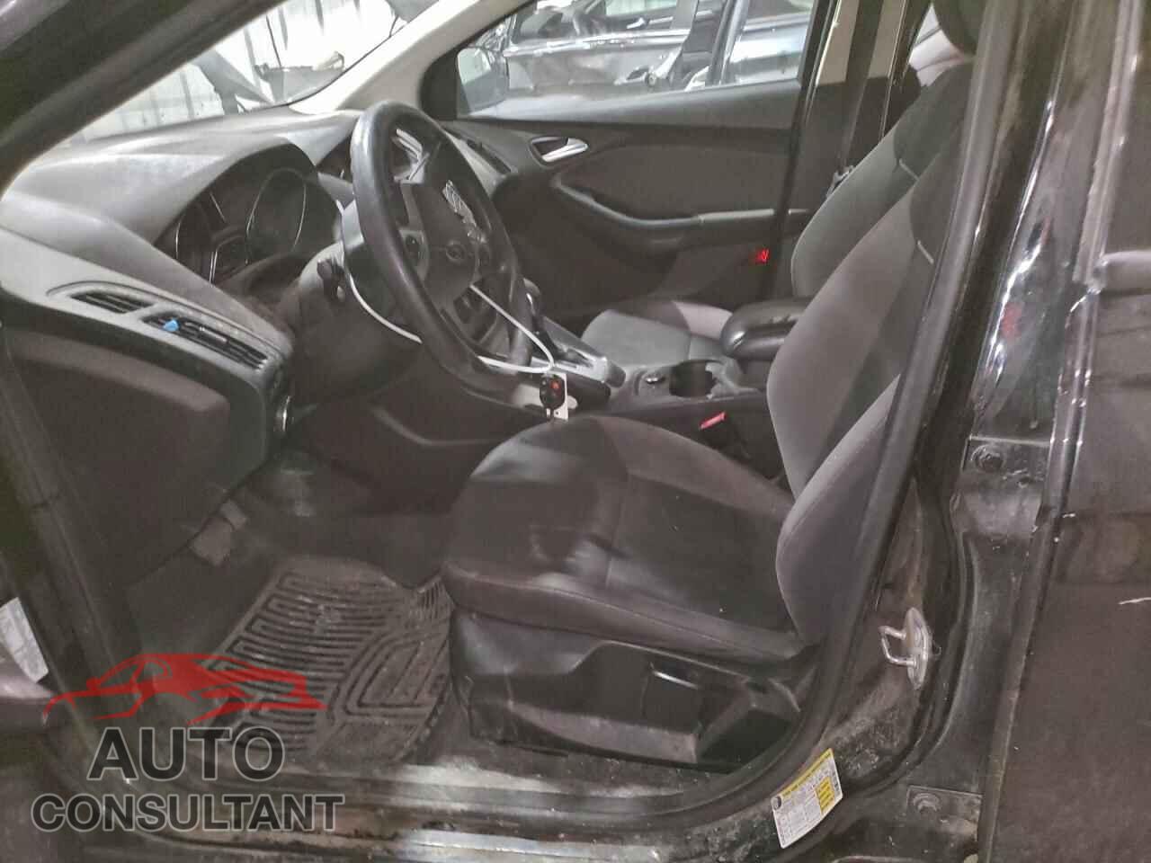 FORD FOCUS 2014 - 1FADP3F23EL264784