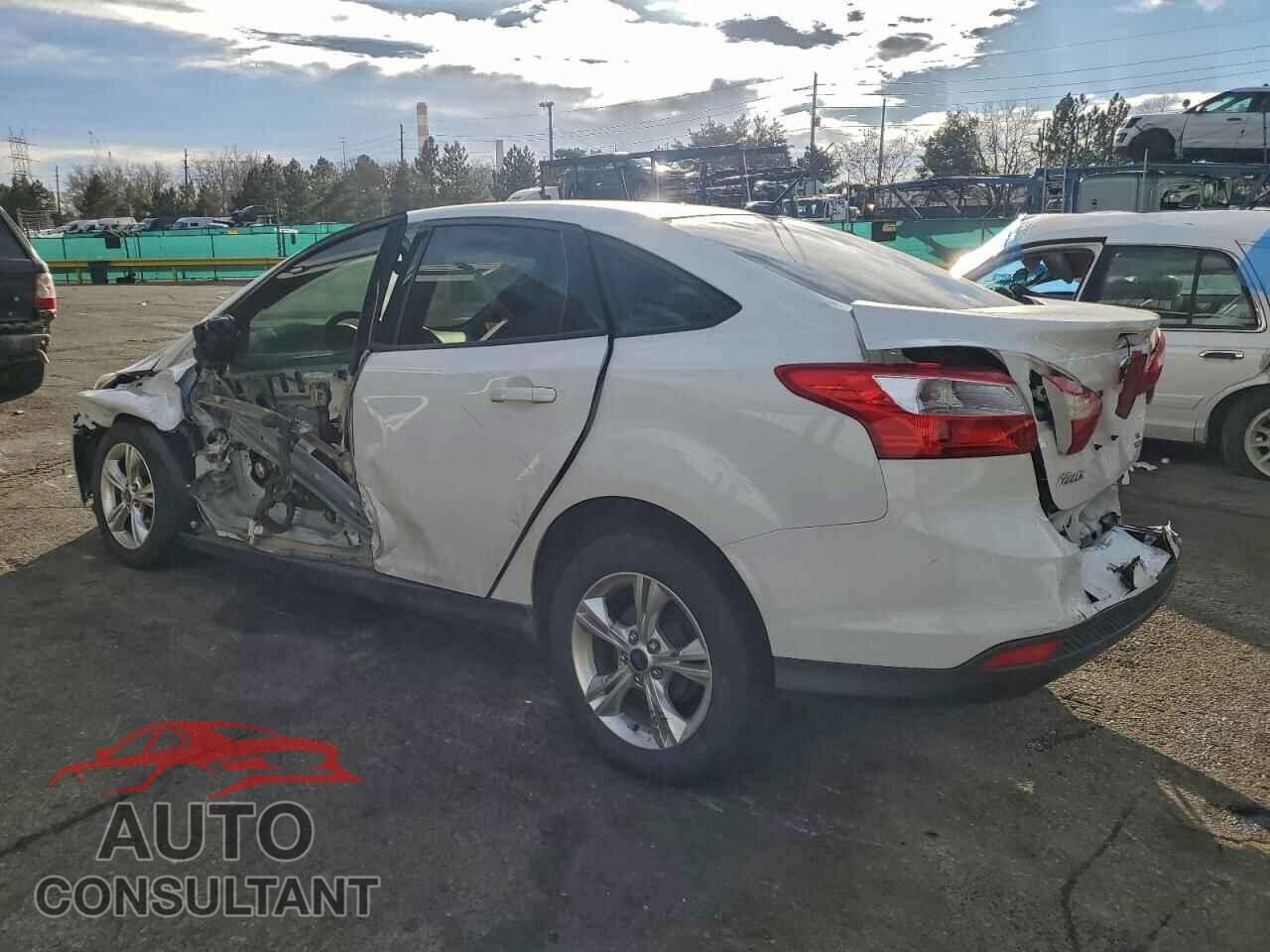 FORD FOCUS 2013 - 1FADP3F26DL373366