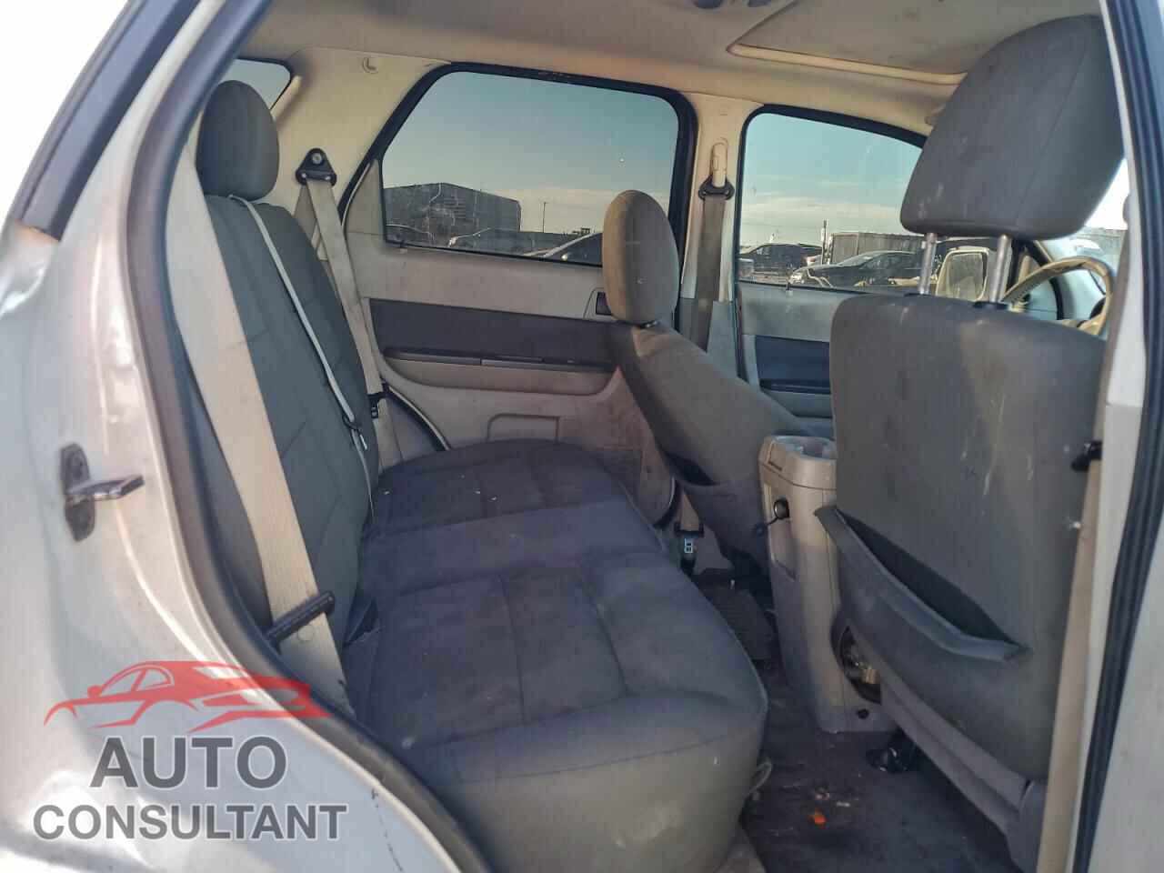 FORD ESCAPE 2010 - 1FMCU9D76AKA72481
