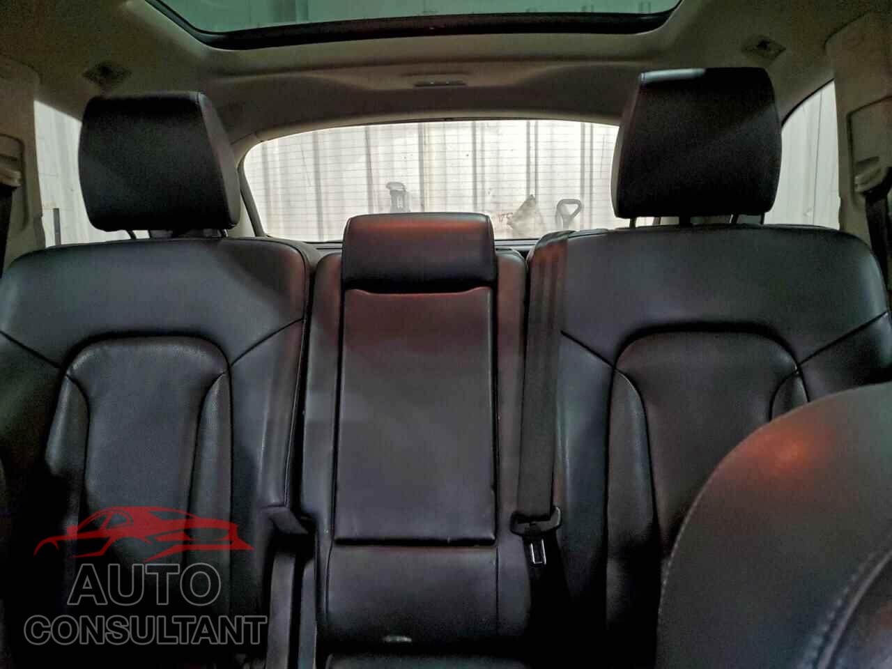 AUDI Q7 2012 - WA1VMAFE8CD000449