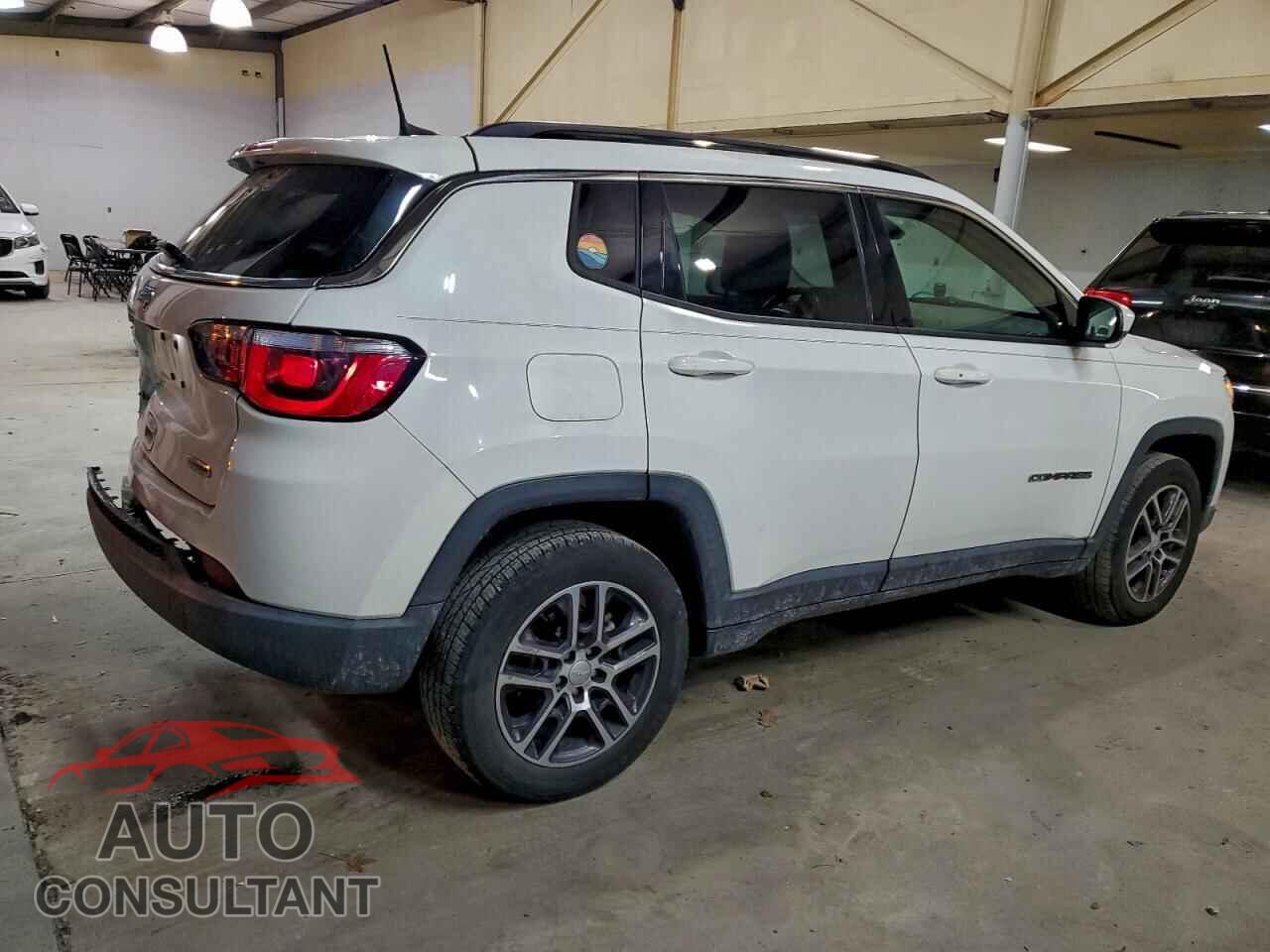 JEEP COMPASS 2017 - 3C4NJDBB2HT651220