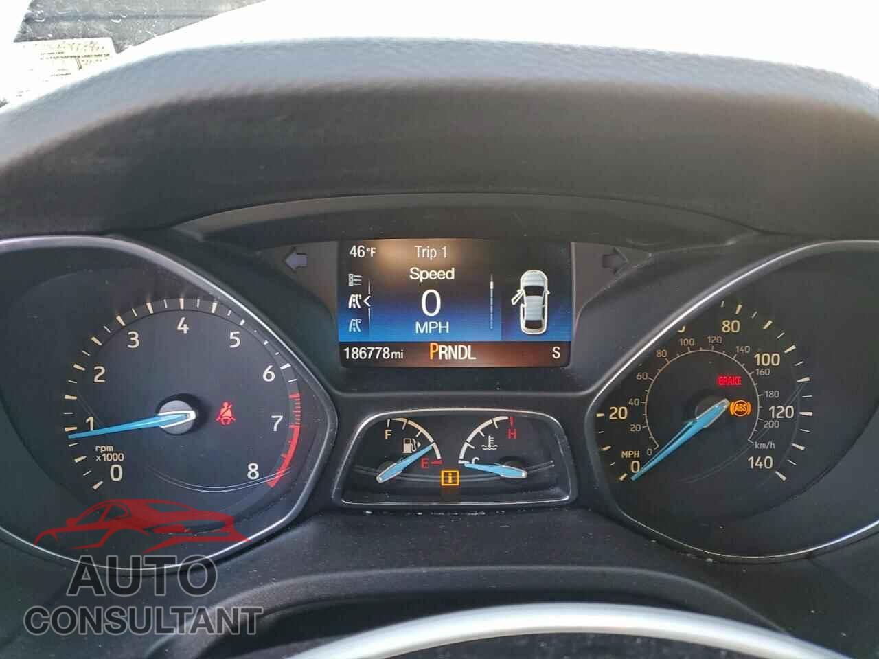 FORD FOCUS 2016 - 1FADP3F22GL308681