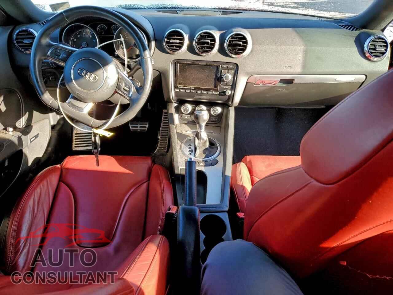AUDI TT 2015 - TRUBFAFK3F1001058