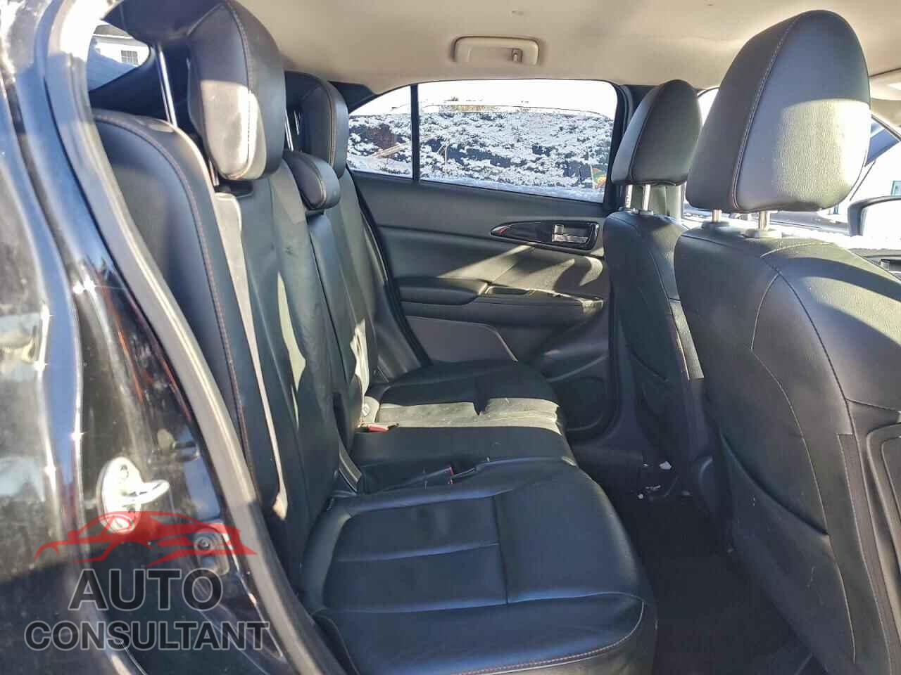 MITSUBISHI ECLIPSE 2018 - JA4AT5AA8JZ041984