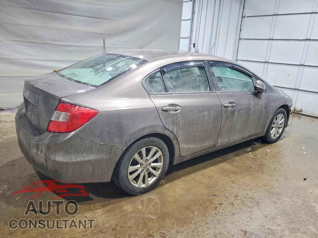 HONDA CIVIC 2012 - 2HGFB2F81CH528855