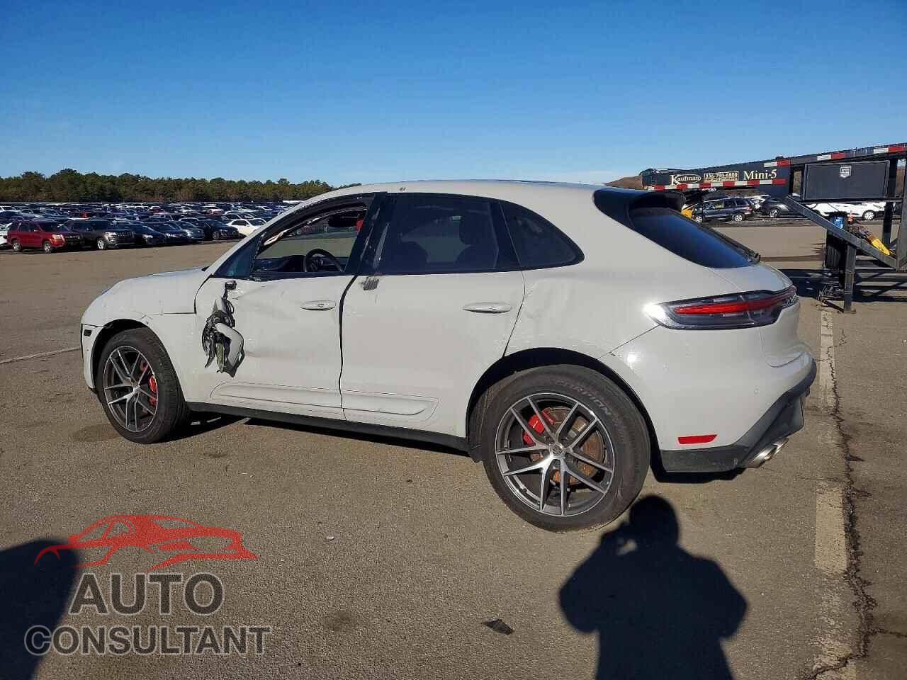 PORSCHE MACAN 2022 - WP1AG2A50NLB23128