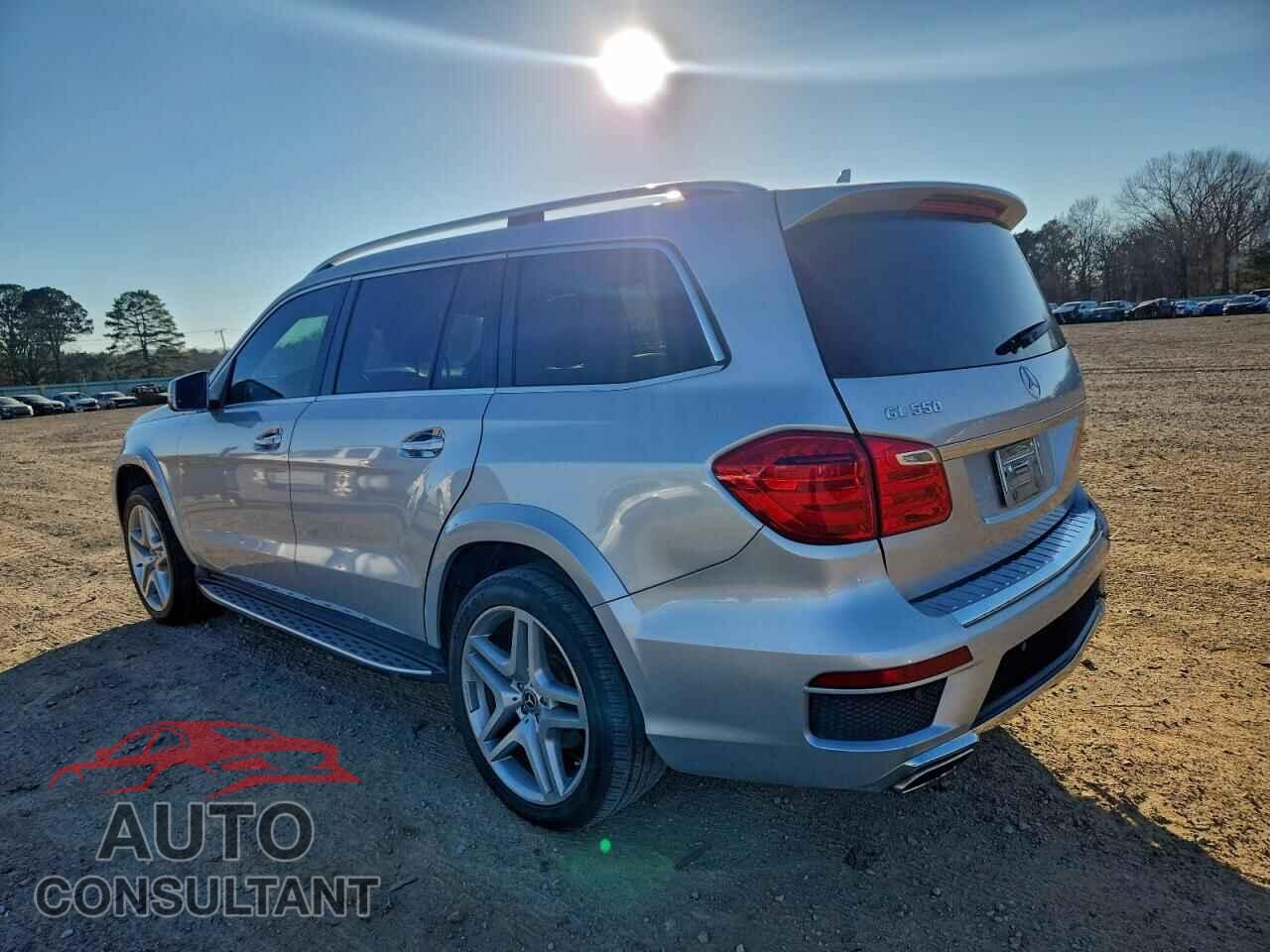 MERCEDES-BENZ GL-CLASS 2015 - 4JGDF7DE2FA476103