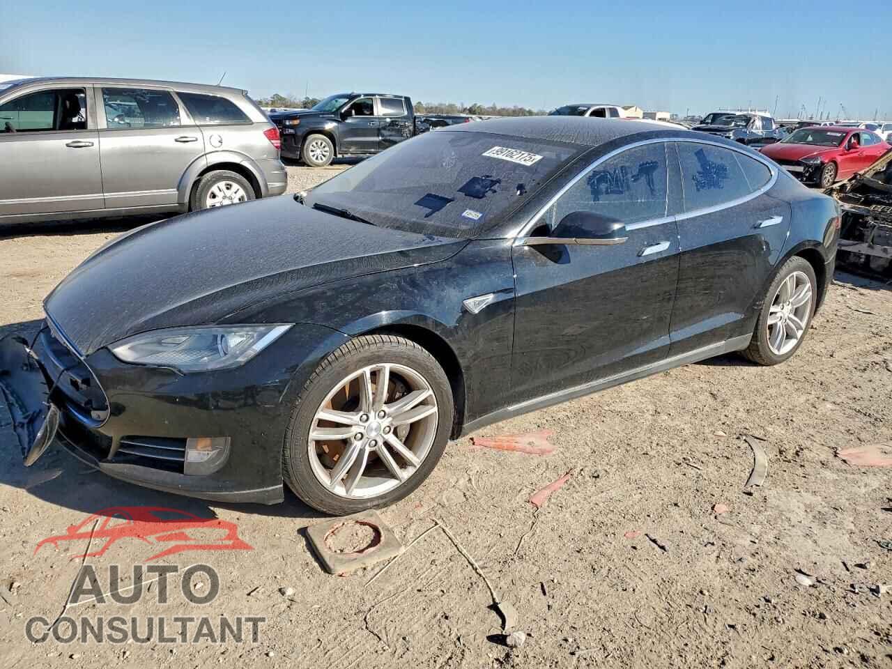 TESLA MODEL S 2014 - 5YJSA1S1XEFP51164