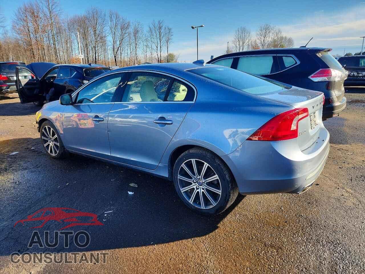 VOLVO S60 2017 - LYV402TK0HB138260