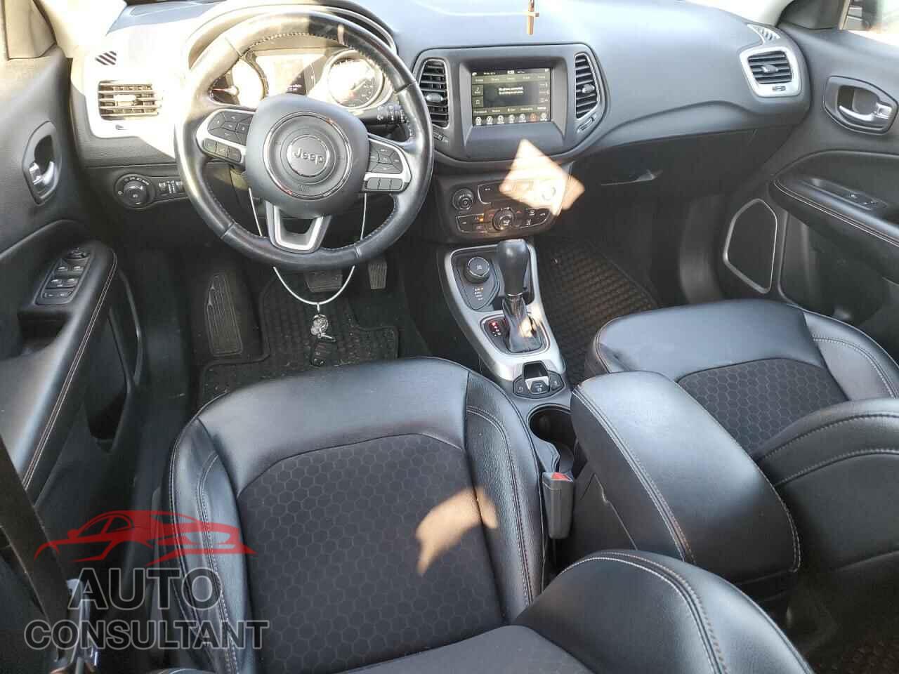 JEEP COMPASS 2020 - 3C4NJDBBXLT168020