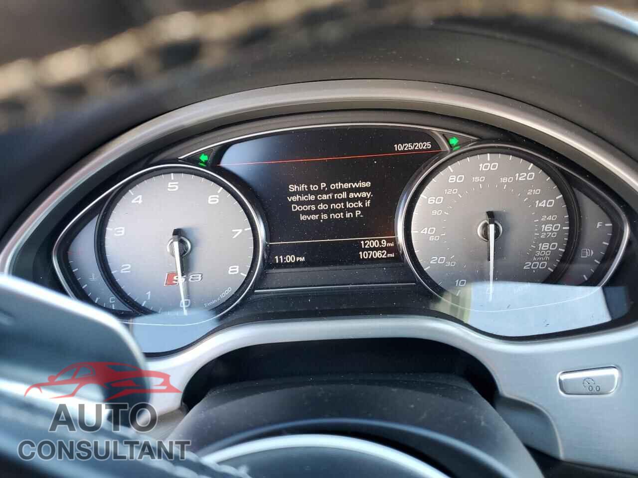 AUDI S8 2017 - WUAJ5AFD7HN900773