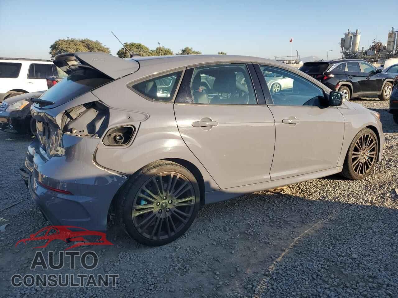 FORD FOCUS 2017 - WF0DP3TH8H4124888