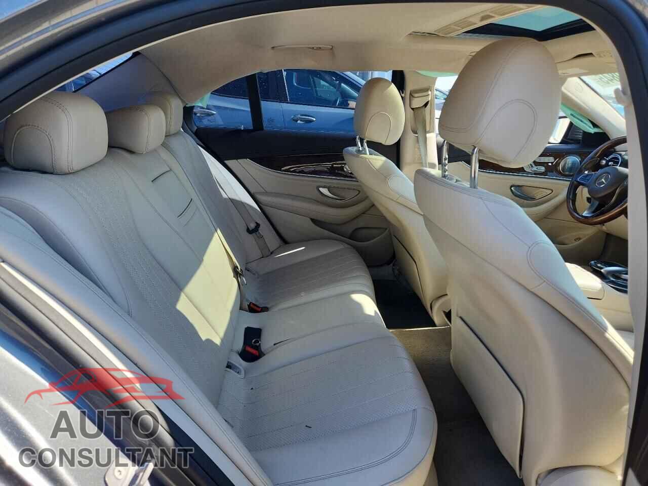 MERCEDES-BENZ E-CLASS 2017 - WDDZF4JB0HA073314