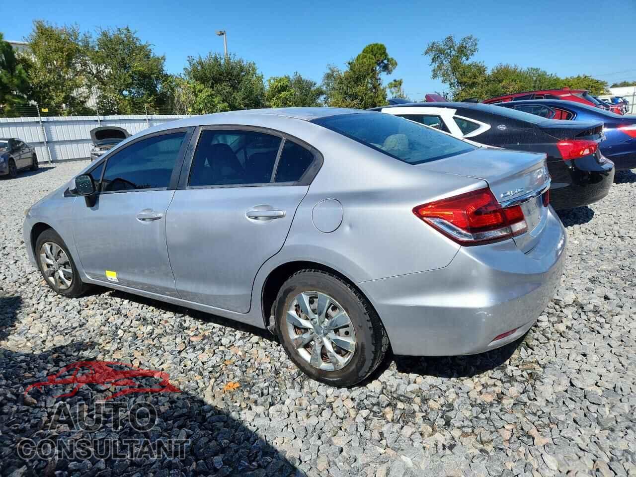 HONDA CIVIC 2013 - 2HGFB2F52DH528760