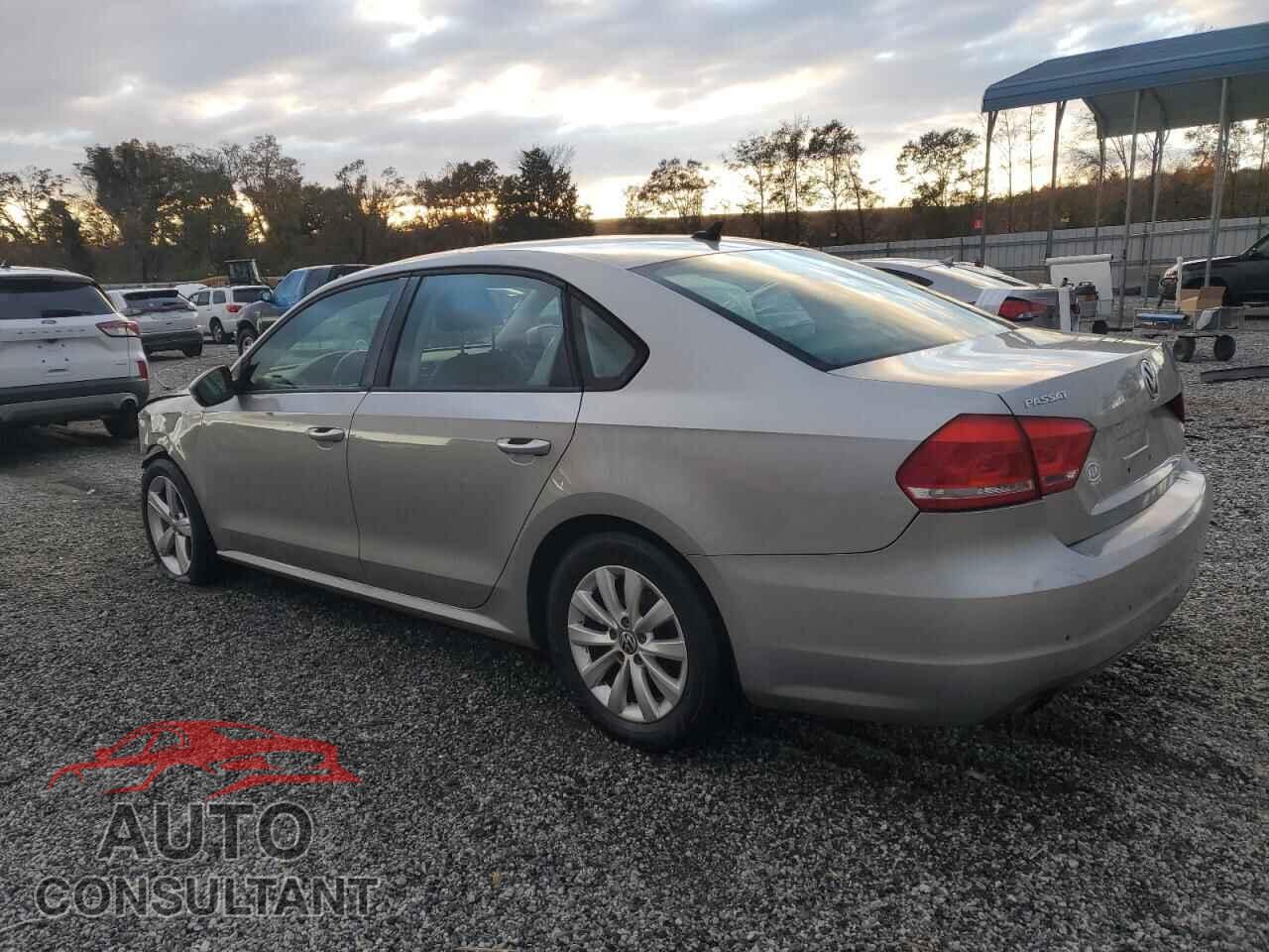 VOLKSWAGEN PASSAT 2014 - 1VWAT7A33EC074710