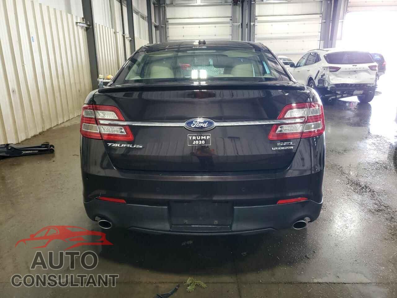 FORD TAURUS 2013 - 1FAHP2E89DG148143