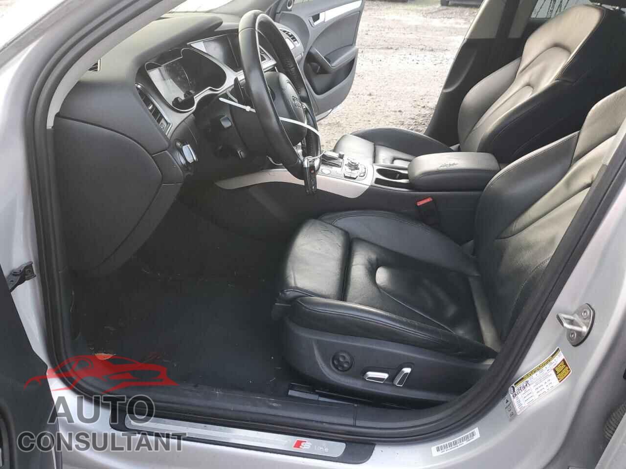AUDI A4 2014 - WAUFFAFL9EA080672