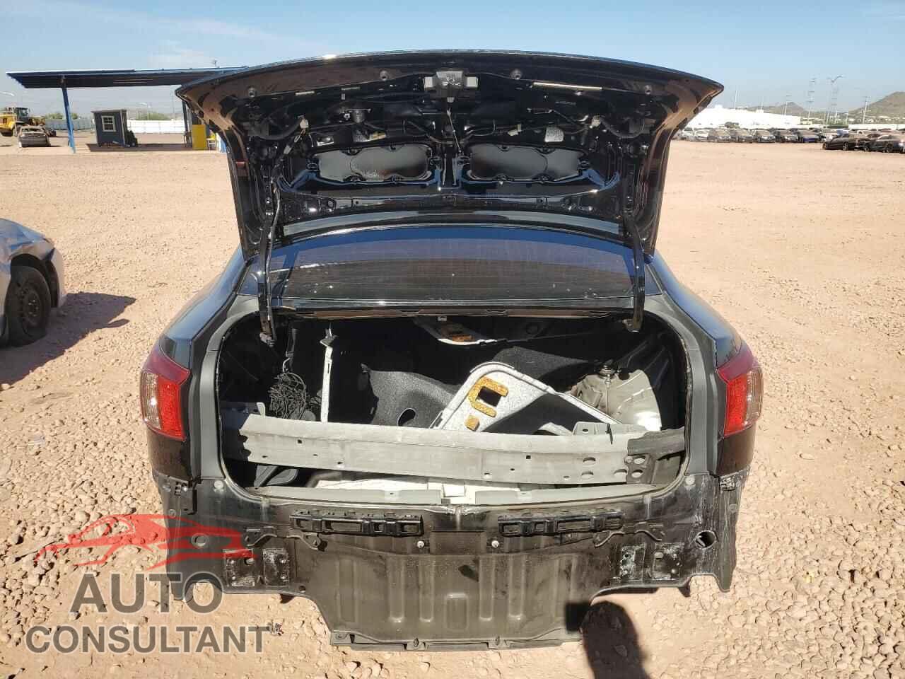 LEXUS IS 2011 - JTHBF5C27B5149723