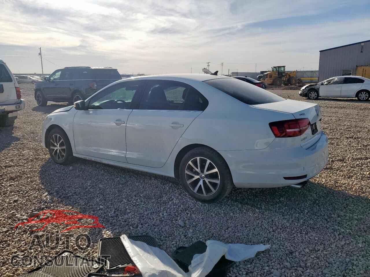 VOLKSWAGEN JETTA 2017 - 3VWDB7AJ3HM262791