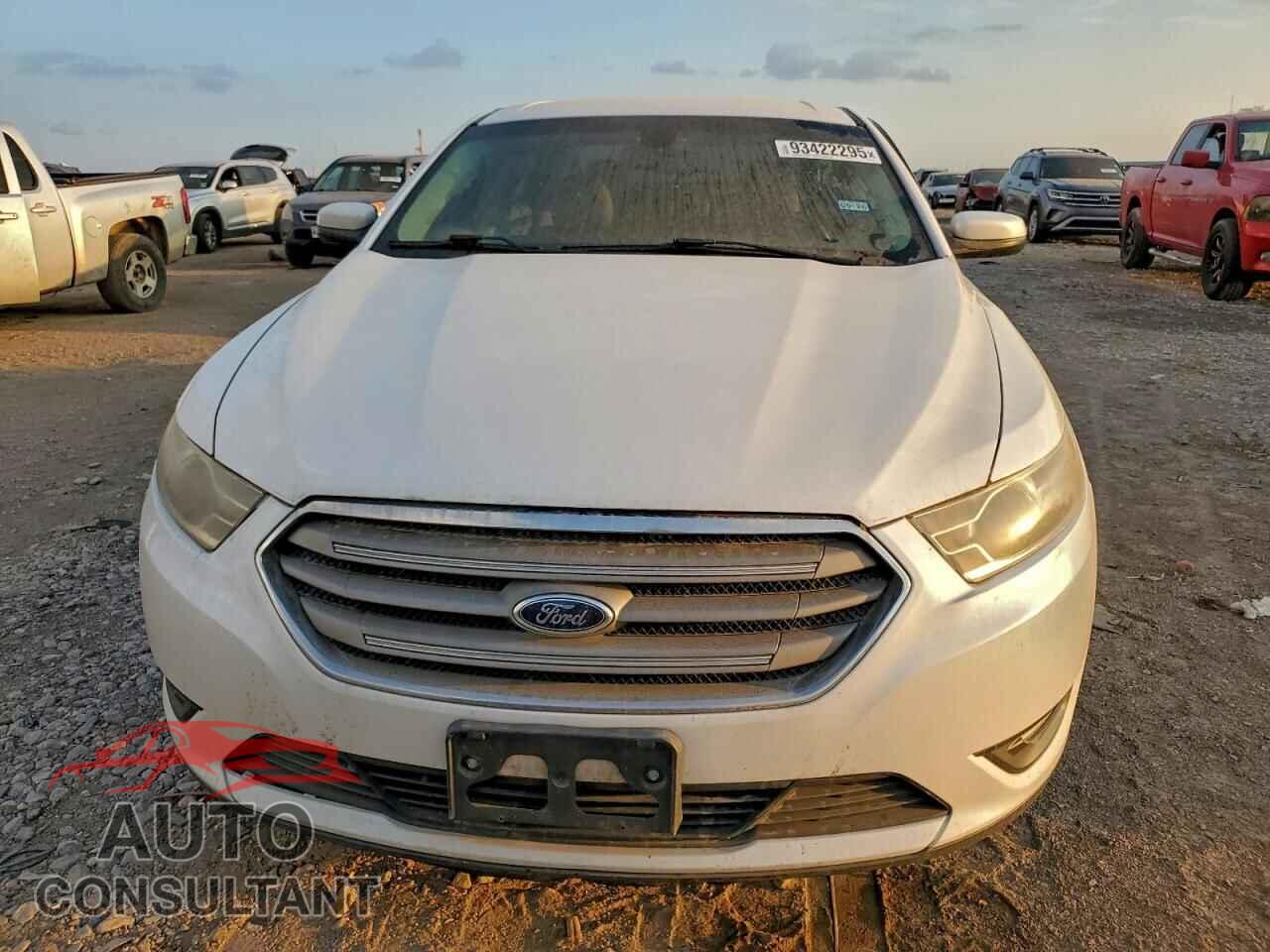 FORD TAURUS 2015 - 1FAHP2E86FG174881