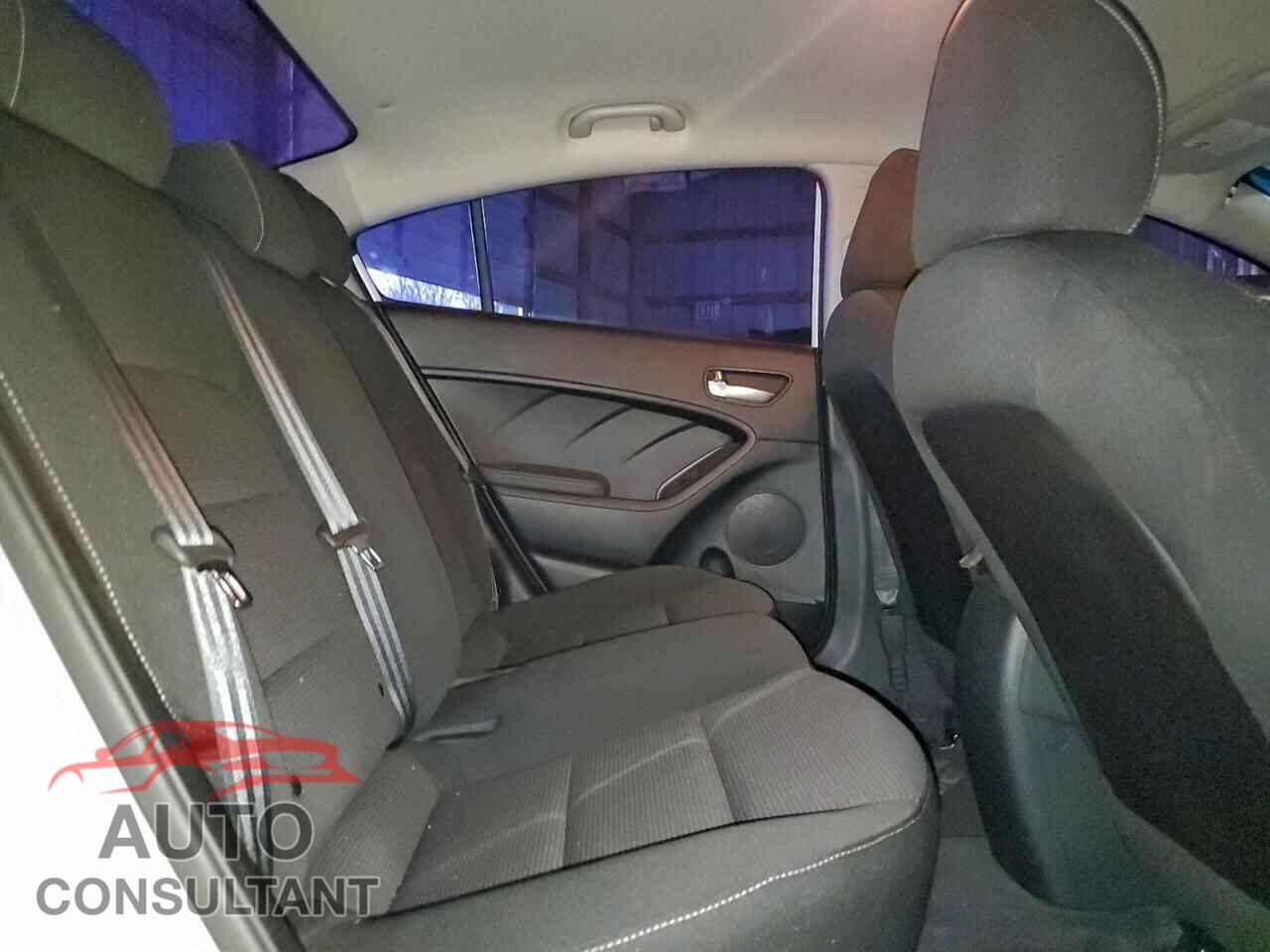 KIA FORTE 2017 - 3KPFK4A76HE066272
