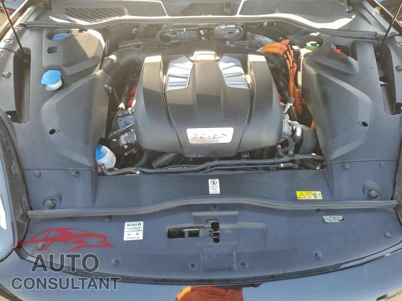 PORSCHE CAYENNE 2016 - WP1AE2A26GLA63483