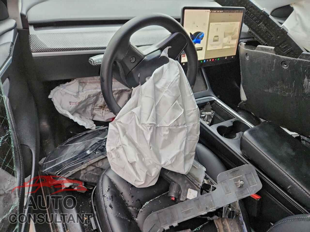 TESLA MODEL 3 2021 - 5YJ3E1EA0MF043802
