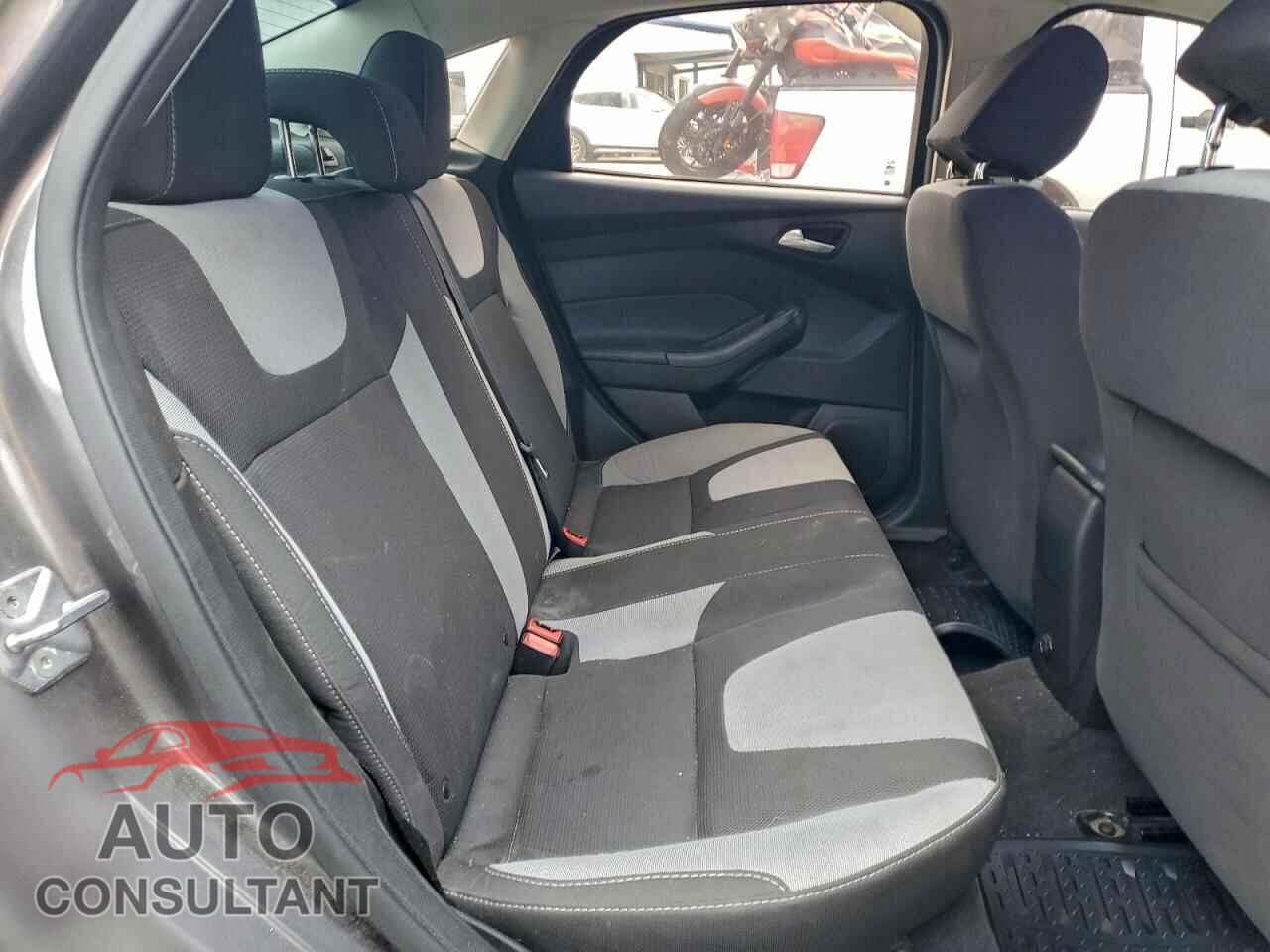 FORD FOCUS 2012 - 1FAHP3F22CL446765
