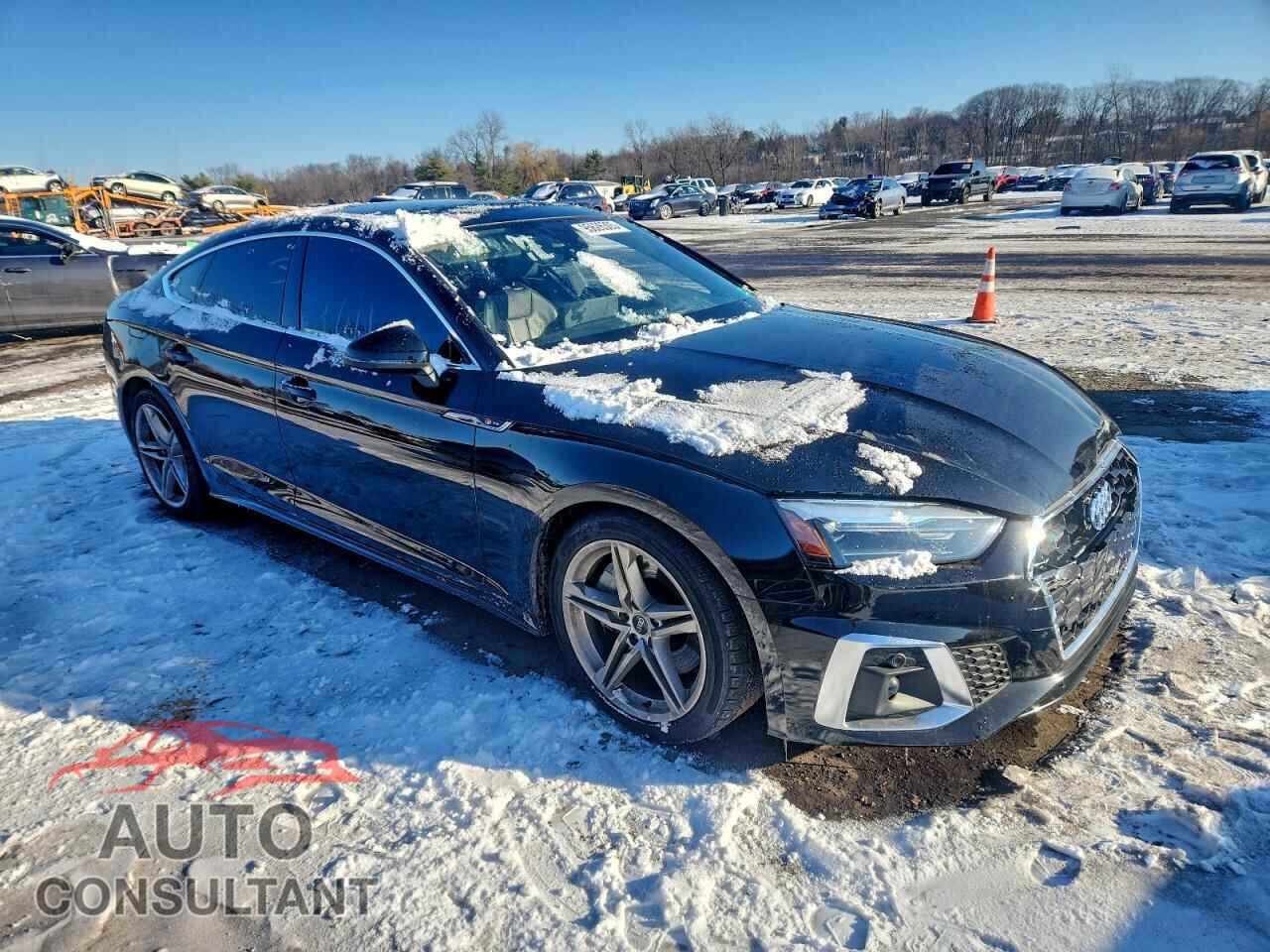 AUDI A5 2022 - WAUDACF53NA010085