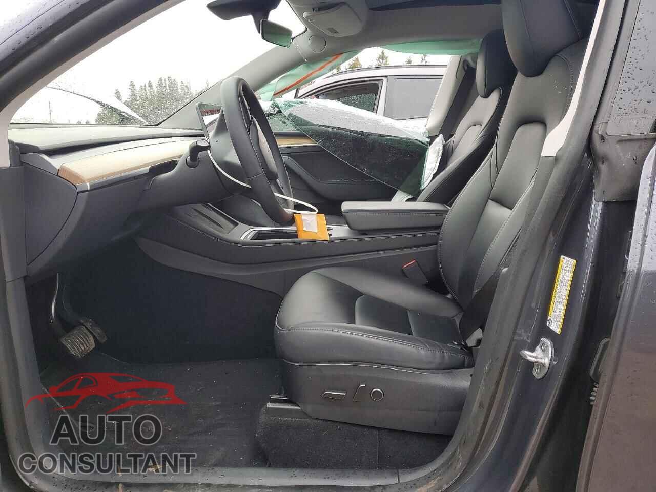 TESLA MODEL Y 2023 - LRWYGDFD7PC938891