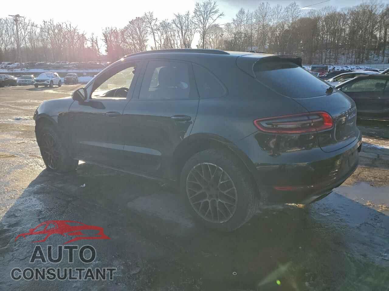 PORSCHE MACAN 2016 - WP1AF2A58GLB95345
