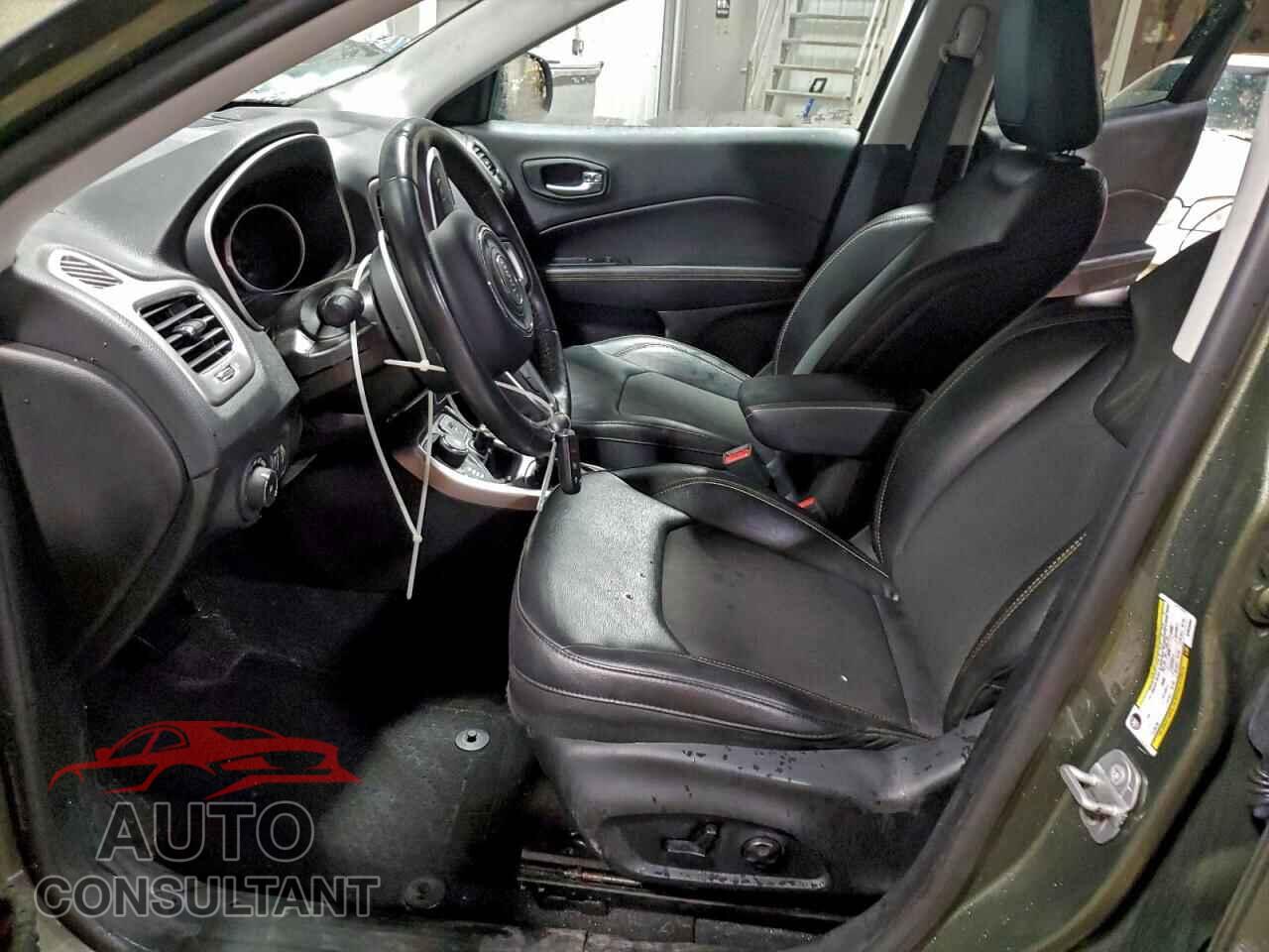JEEP COMPASS 2019 - 3C4NJDBB2KT646686