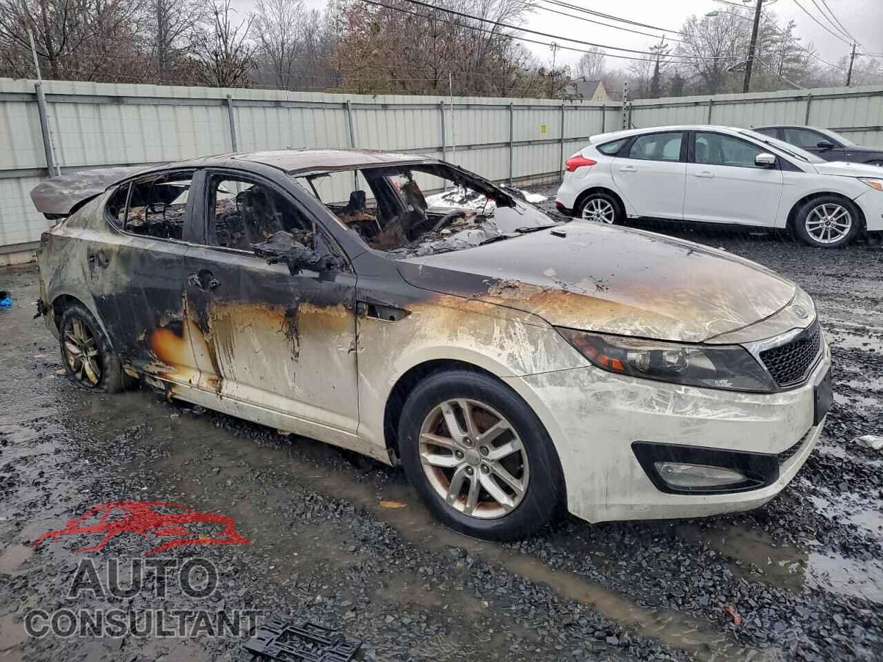 KIA OPTIMA 2012 - KNAGM4A73C5296173