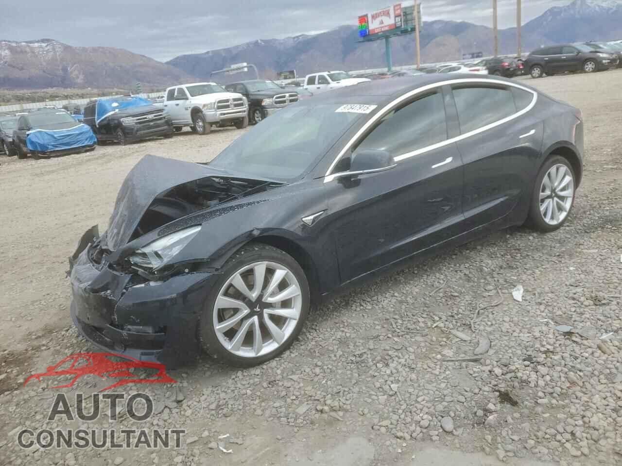 TESLA MODEL 3 2018 - 5YJ3E1EB3JF076927