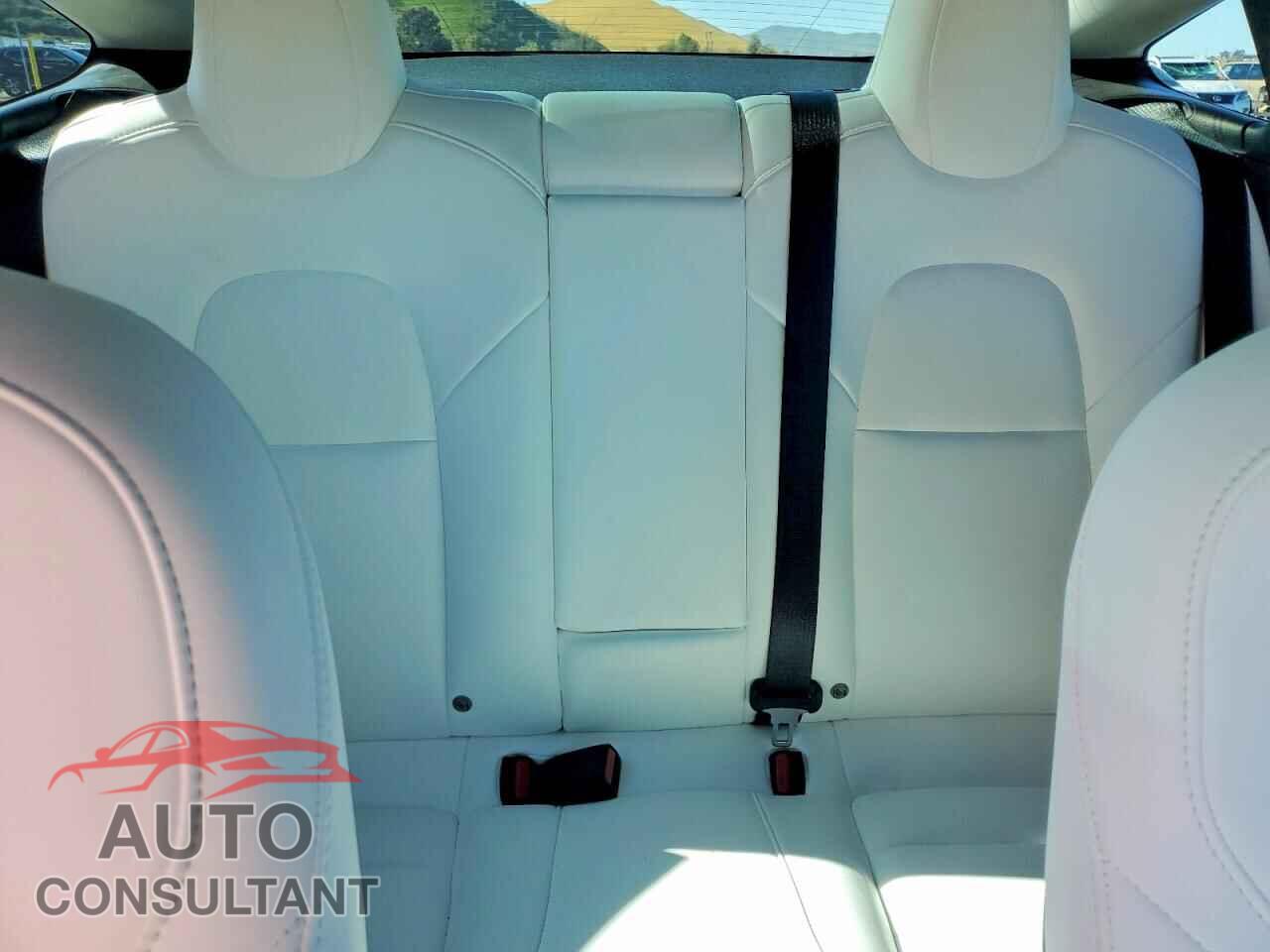 TESLA MODEL 3 2023 - 5YJ3E1EA4PF478844