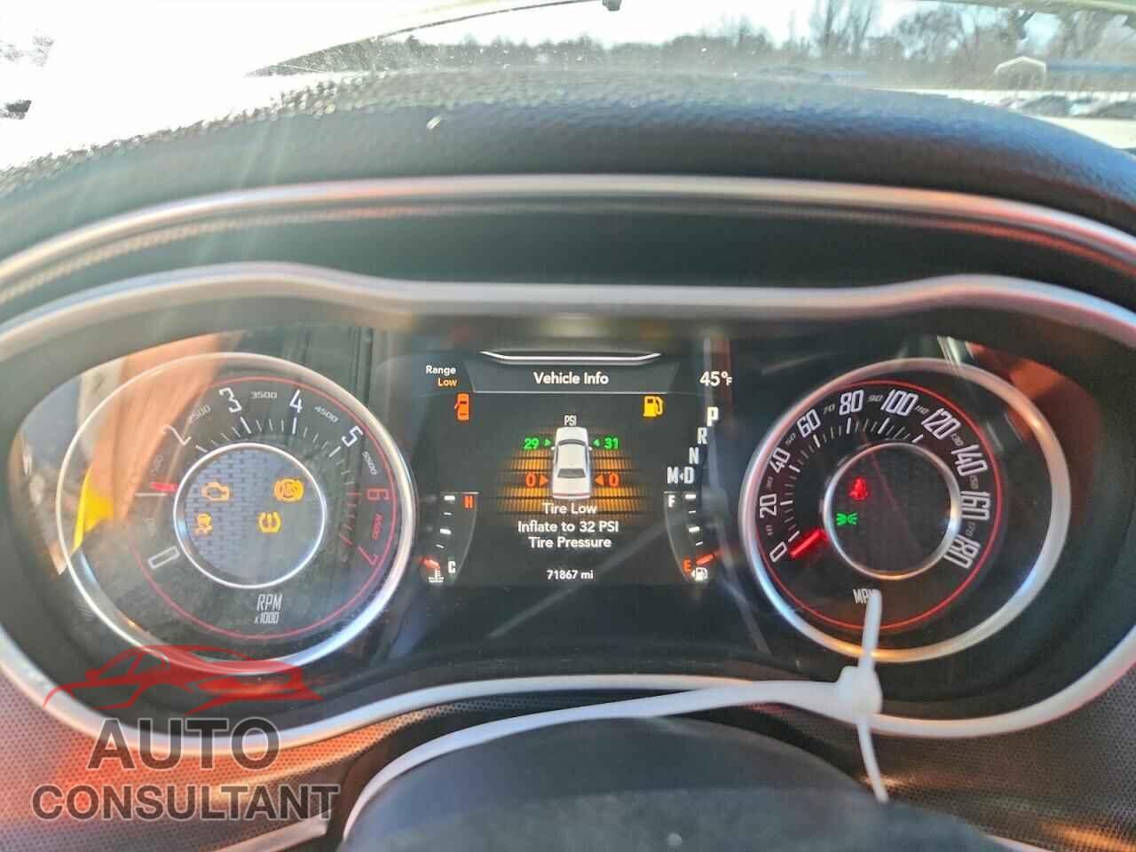 DODGE CHALLENGER 2015 - 2C3CDZFJ5FH769835