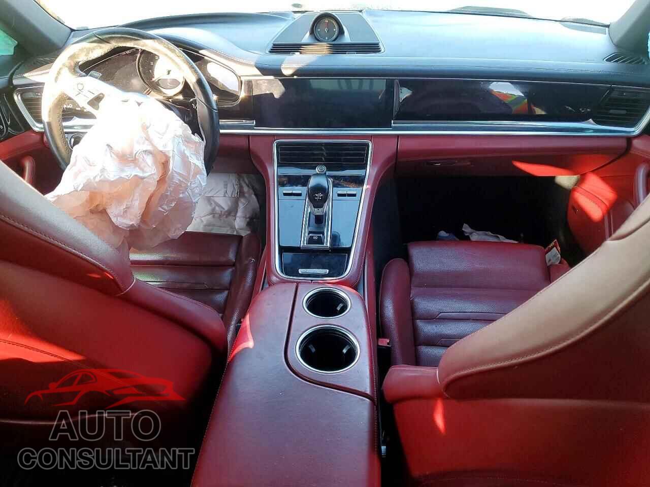 PORSCHE PANAMERA 2019 - WP0AA2A79KL100463