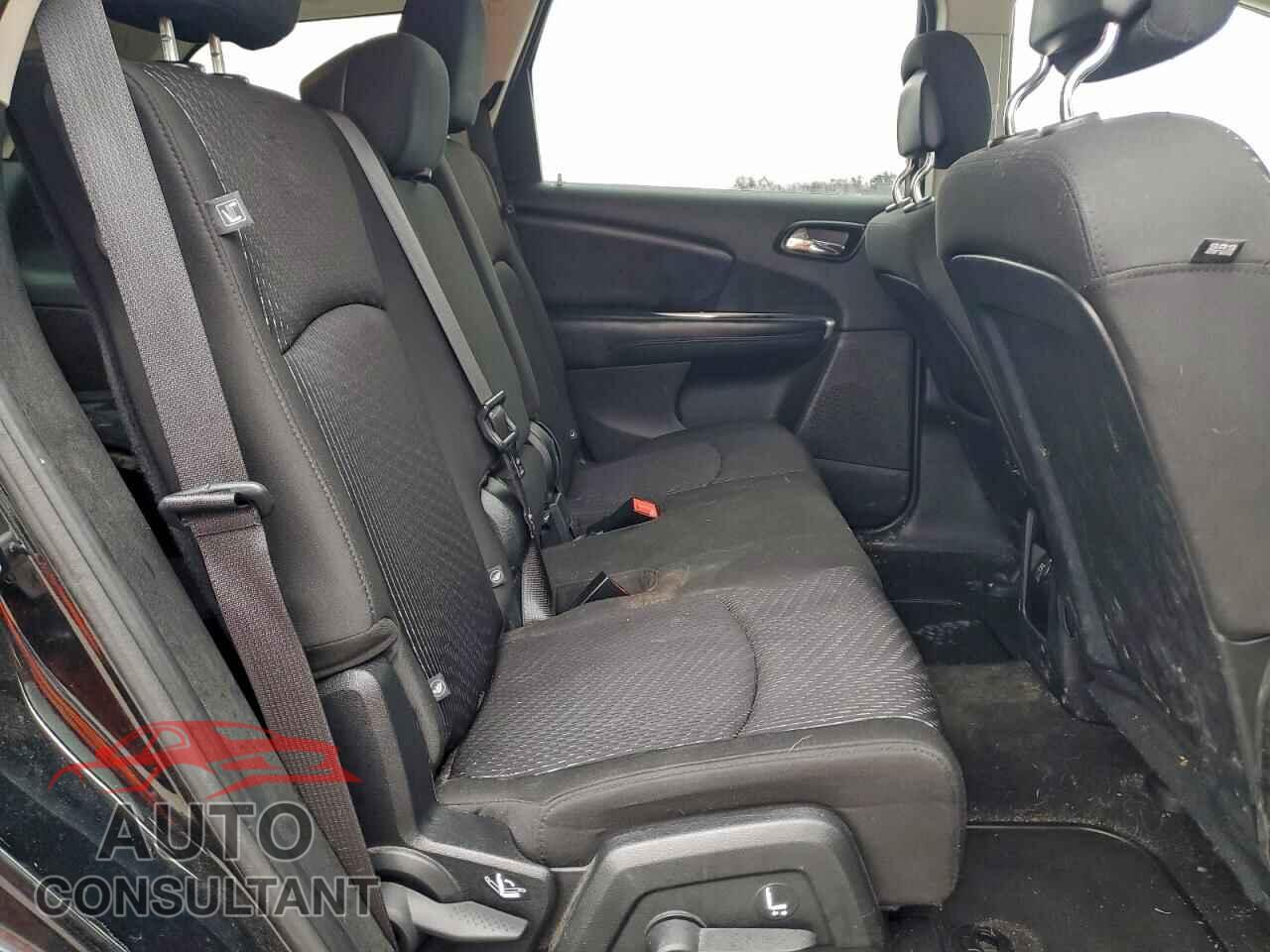 DODGE JOURNEY 2015 - 3C4PDCBG2FT755001