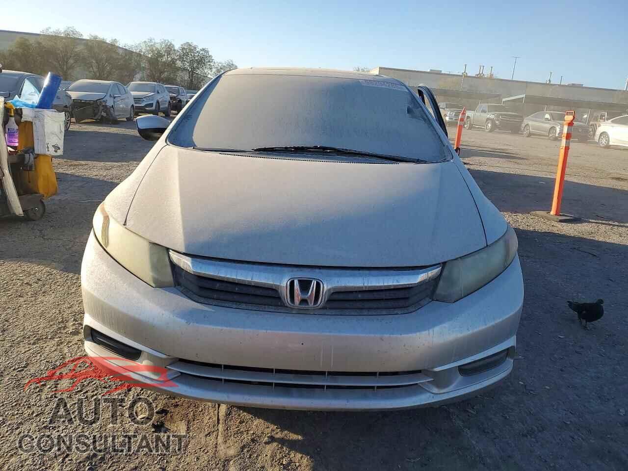 HONDA CIVIC 2012 - 2HGFB2F89CH608825