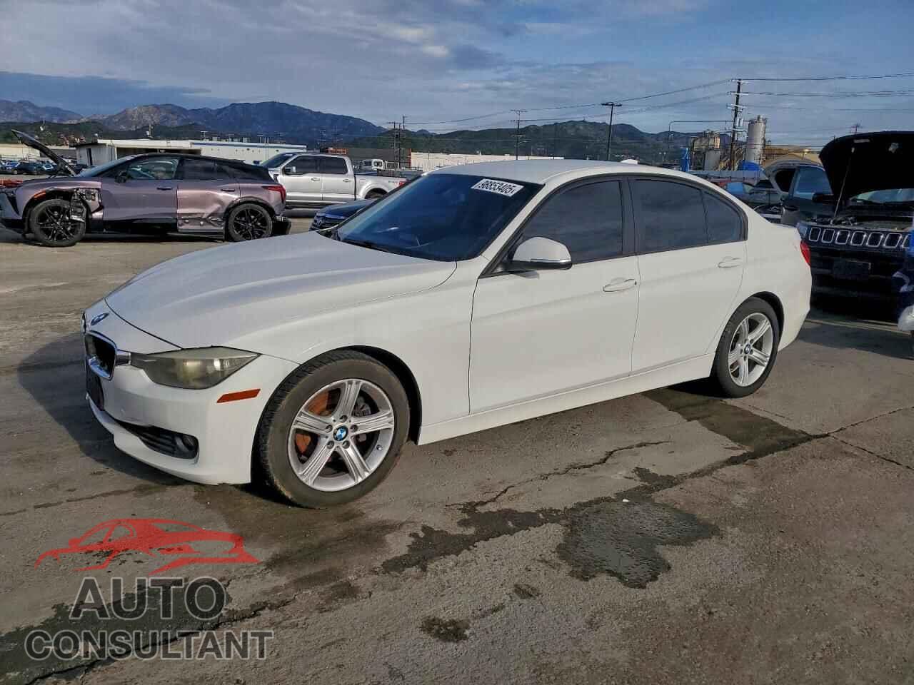 BMW 3 SERIES 2015 - WBA3C1C58FP854121