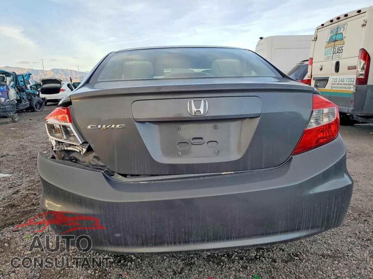 HONDA CIVIC 2012 - 2HGFB2F50CH600487