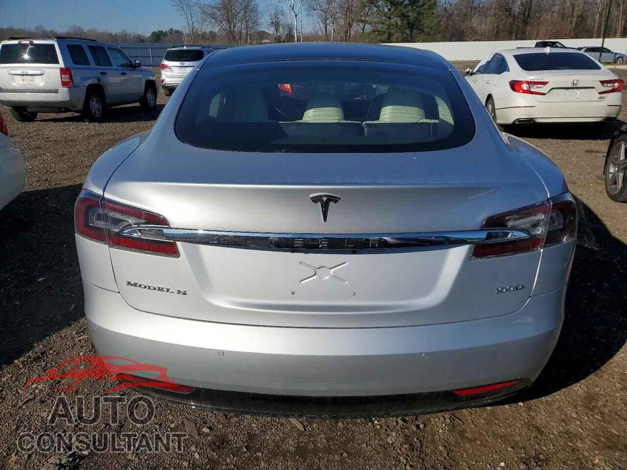 TESLA MODEL S 2017 - 5YJSA1E28HF231540
