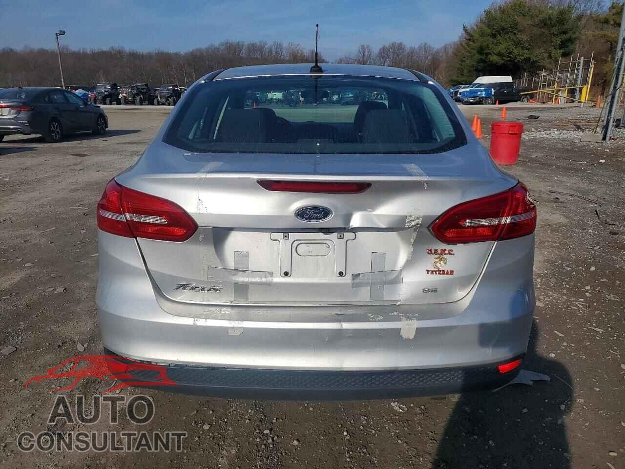 FORD FOCUS 2016 - 1FADP3F26GL228297
