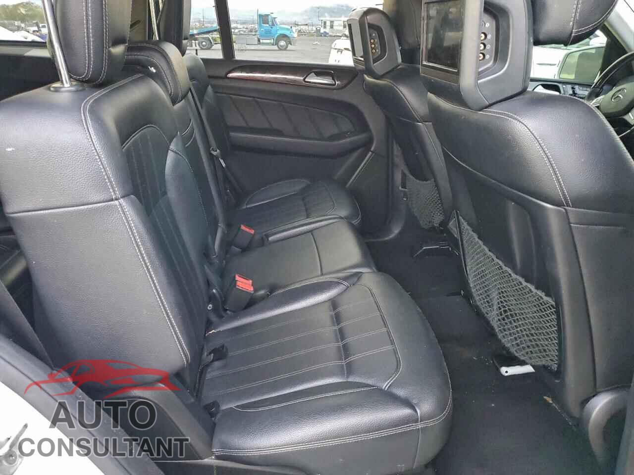 MERCEDES-BENZ GL-CLASS 2015 - 4JGDF6EE2FA493329