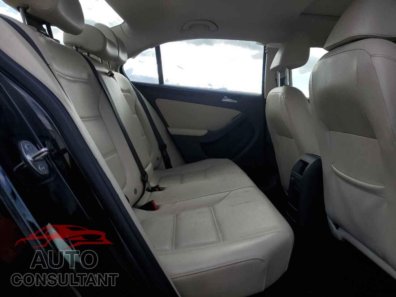 VOLKSWAGEN JETTA 2017 - 3VWL17AJ1HM339933