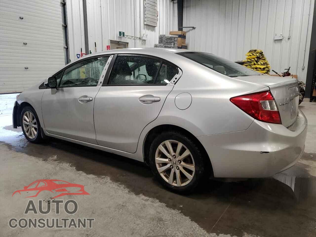 HONDA CIVIC 2012 - 2HGFB2F51CH111659