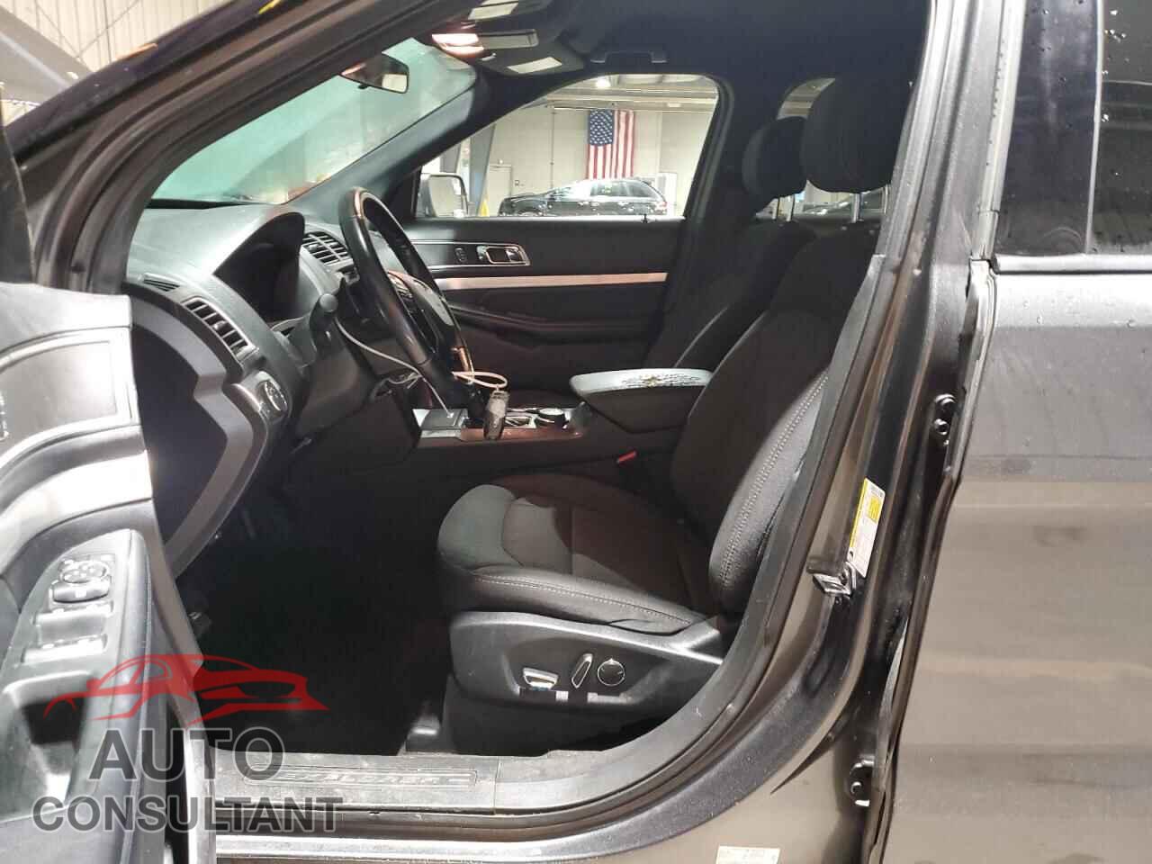 FORD EXPLORER 2017 - 1FM5K8D80HGD37815